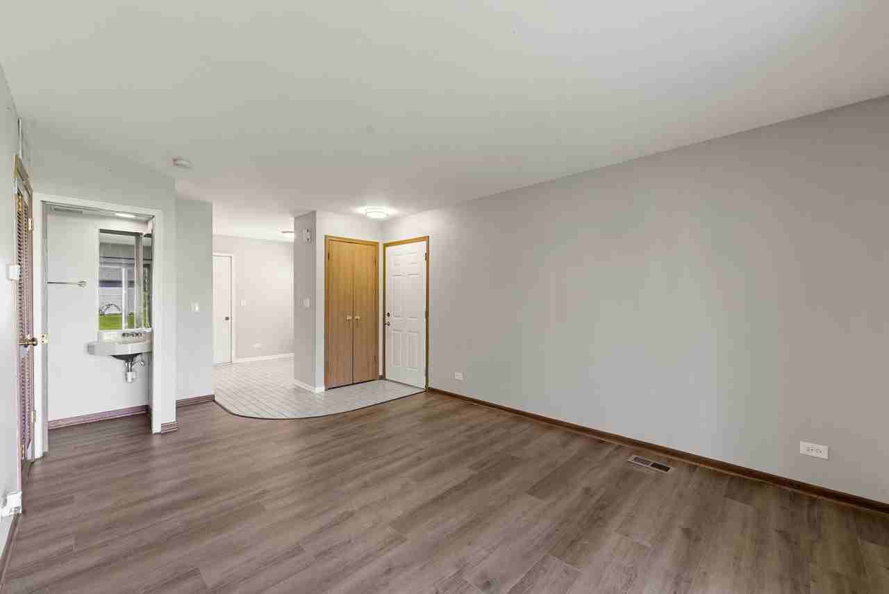 485 Nicole Dr #A - Photo 4 of 26