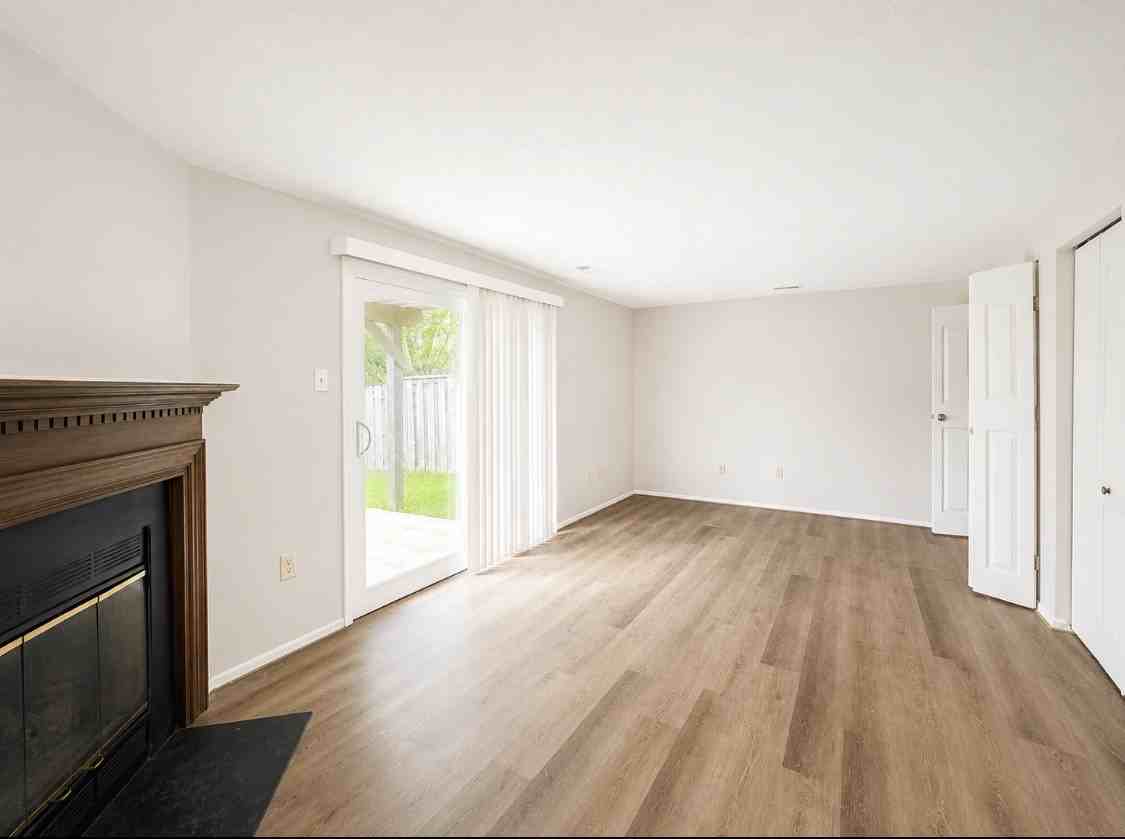 6412 Autumn Gold Ct - Photo 4 of 21