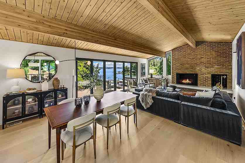 7936 Seward Park Ave S - Photo 5 of 48