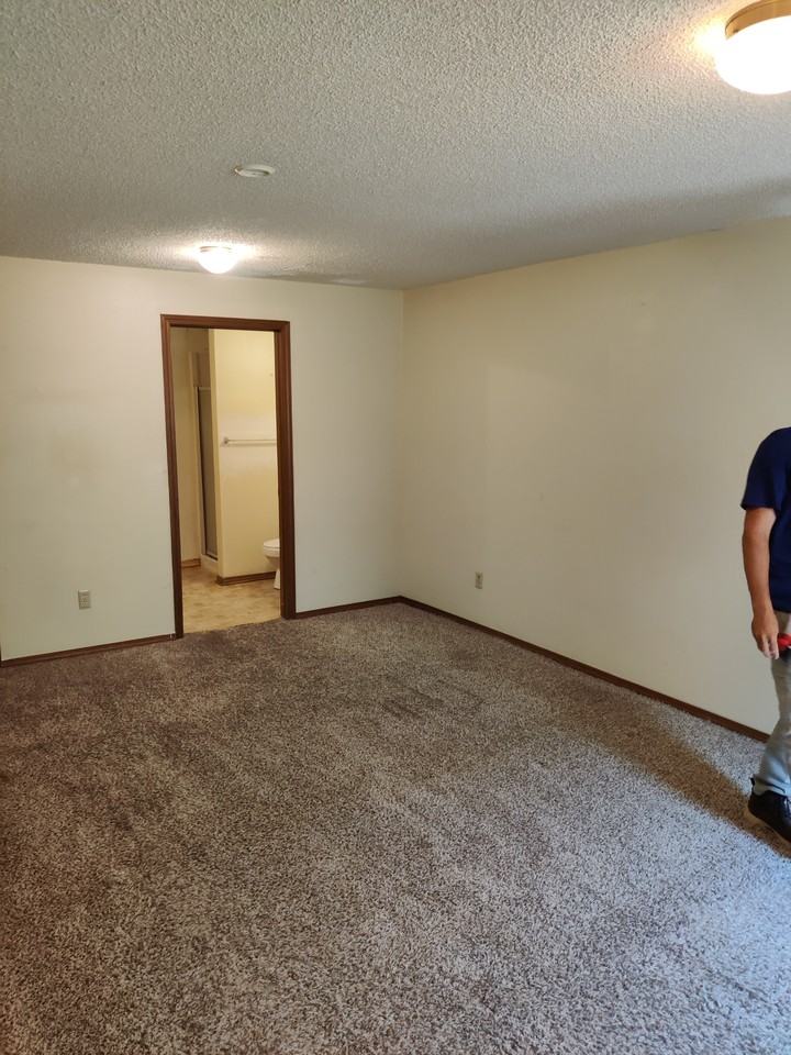 1726 S Cypress St #103 - Photo 3 of 4