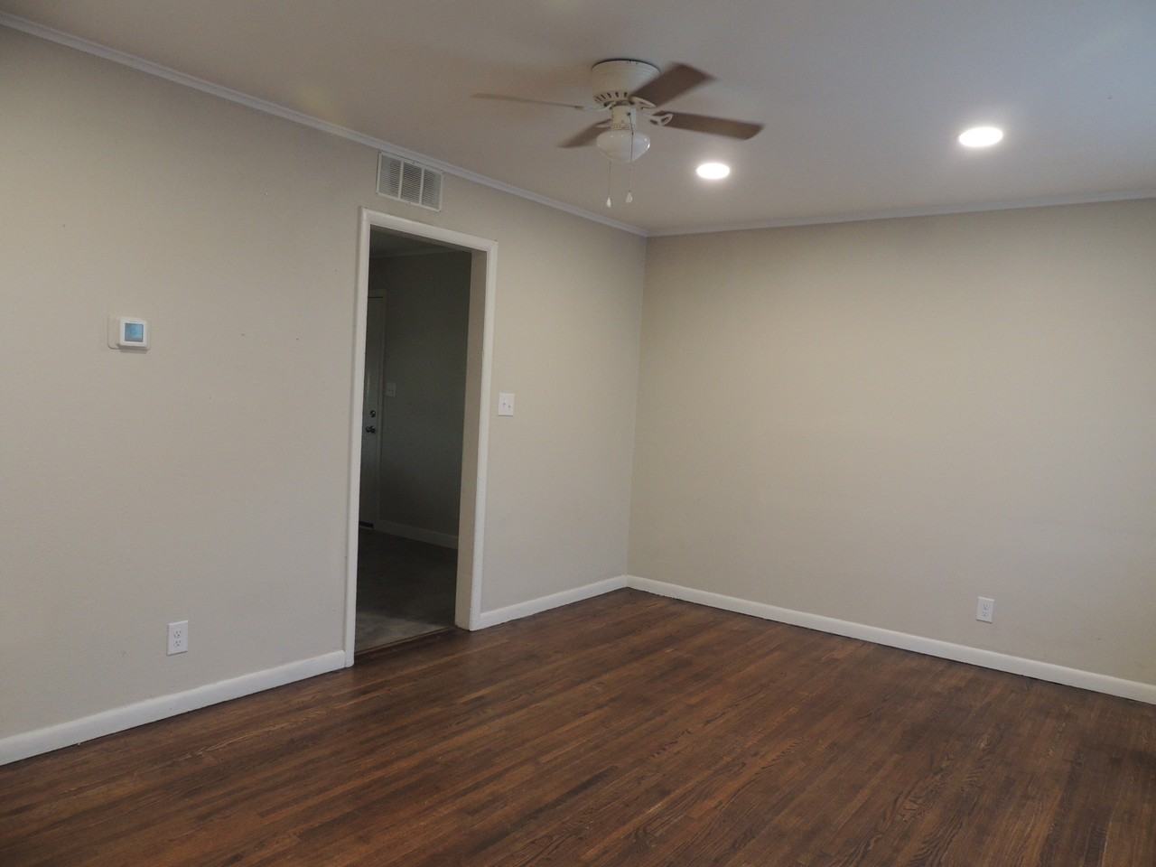 124 S 41st West Ave - Photo 6 of 18