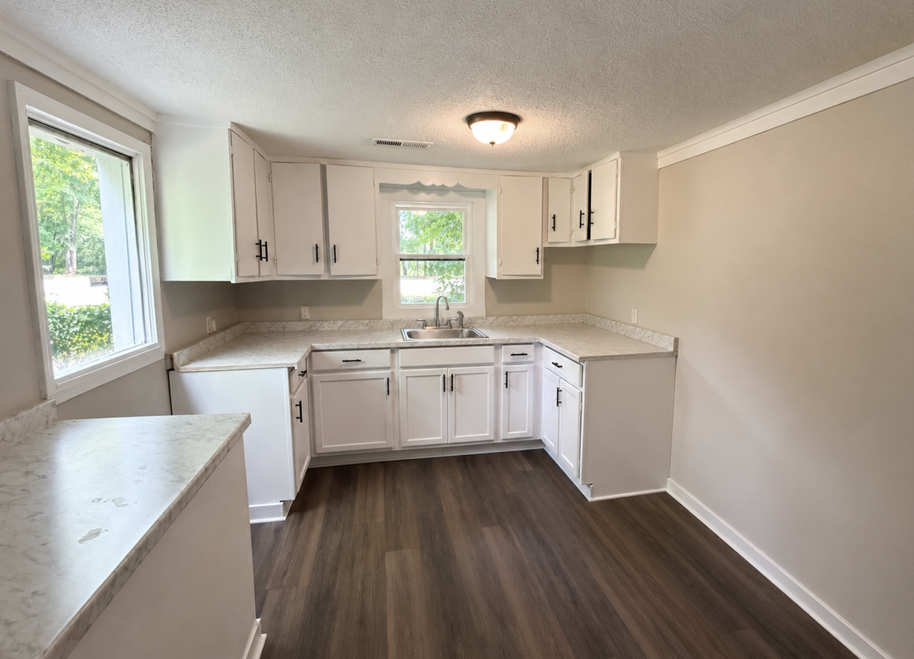 1609 34th St Sw - Photo 6 of 6