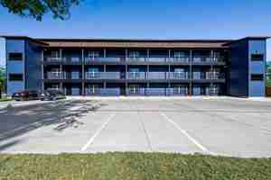 featured image of 2290 W Tarleton St #105