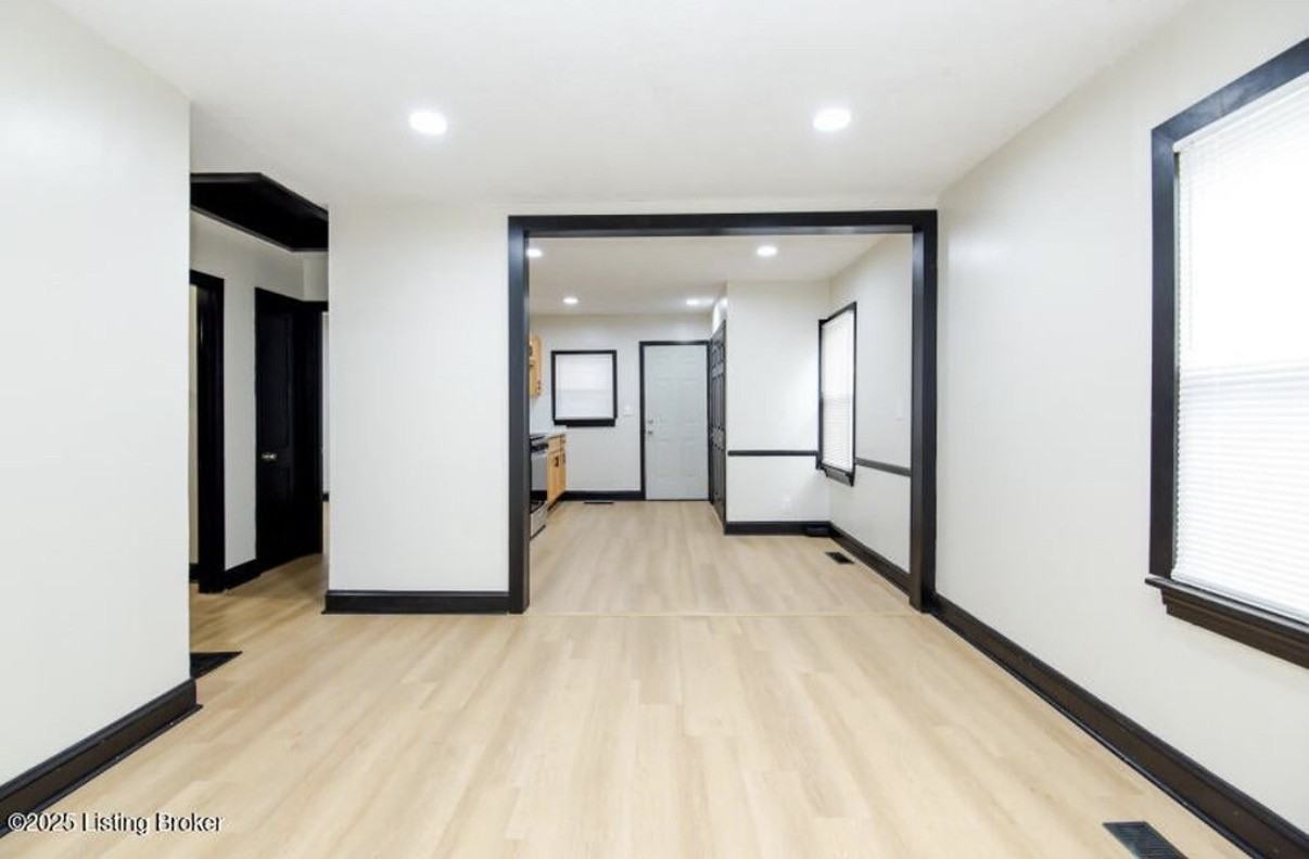 9203 Wilson Ave - Photo 5 of 15