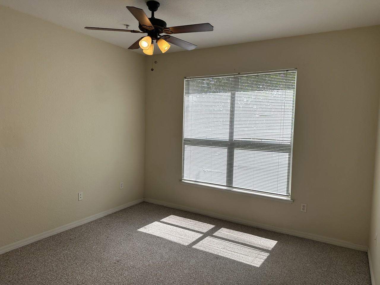 5703 Legacy Crescent Pl - Photo 6 of 10