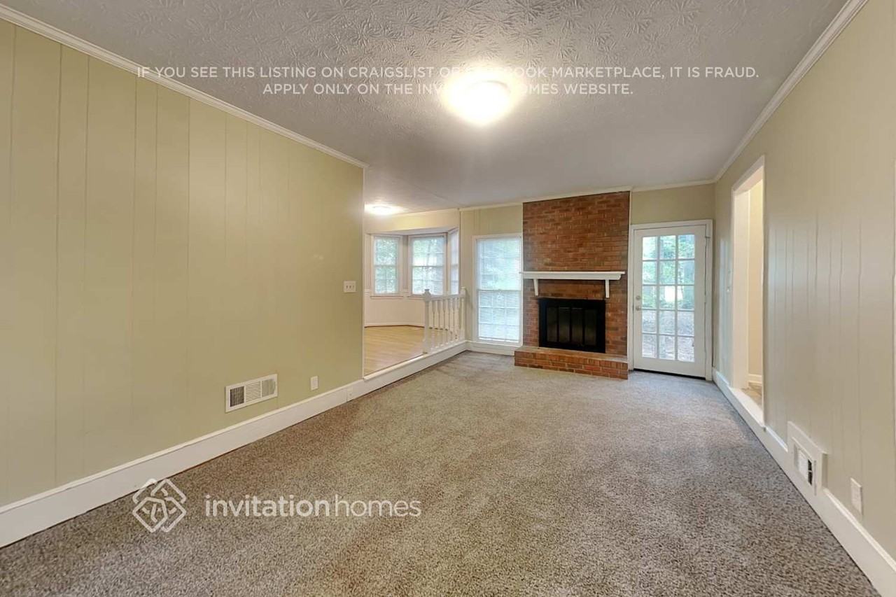 487 Windsor Farms Dr - Photo 4 of 19