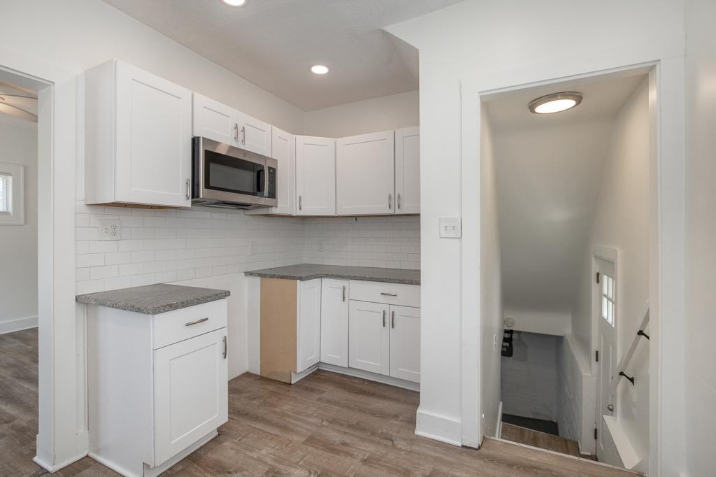 1224 E 175th St - Photo 6 of 16