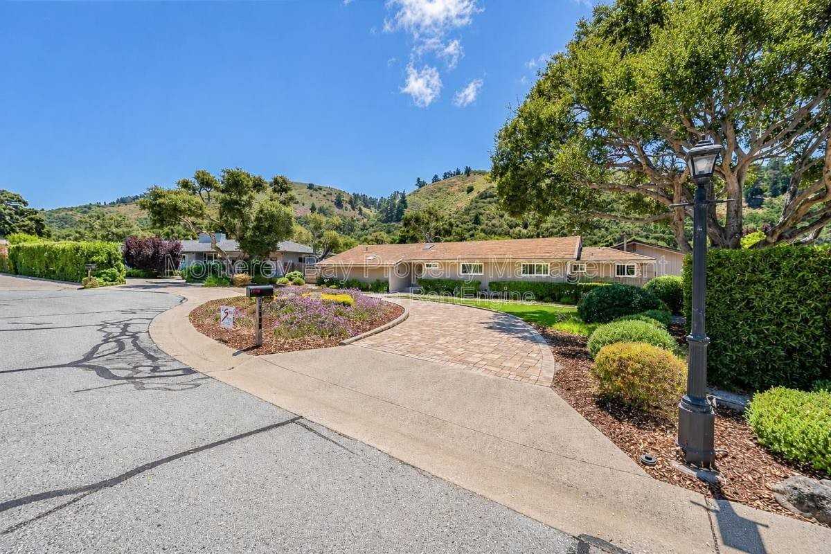 10160 Sun Star Rd - Photo 3 of 10