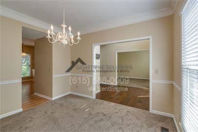 1244 Buckingham Cir - Photo 3 of 10