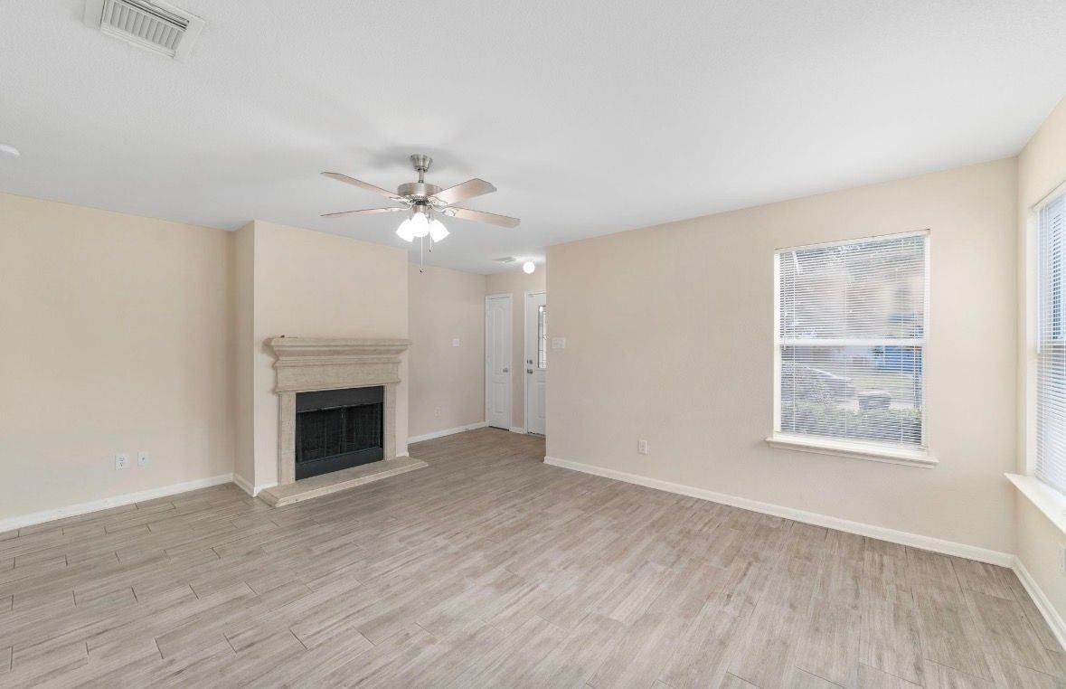 311 Remington Creek Dr - Photo 4 of 6