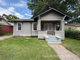 featured image of 1915 Allis St