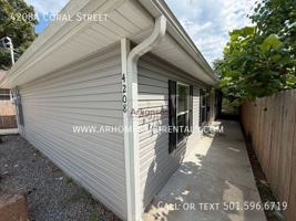 featured image of 4208A Coral St