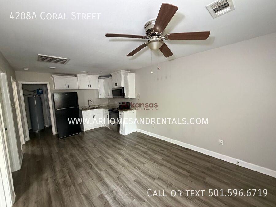 4208A Coral St - Photo 3 of 8