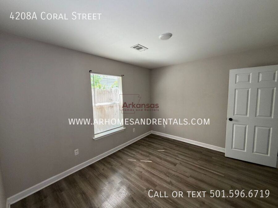 4208A Coral St - Photo 5 of 8