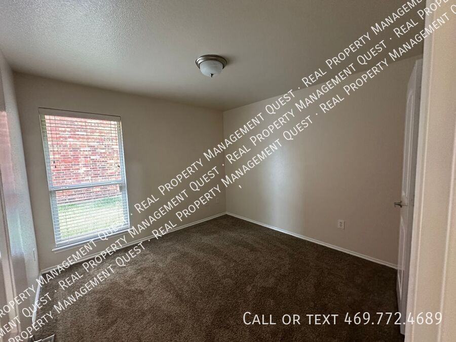 2816 Blue Heron Dr - Photo 7 of 20