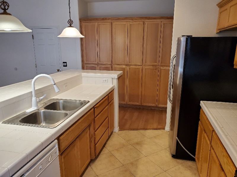 155 Waterfall Rd - Photo 7 of 12