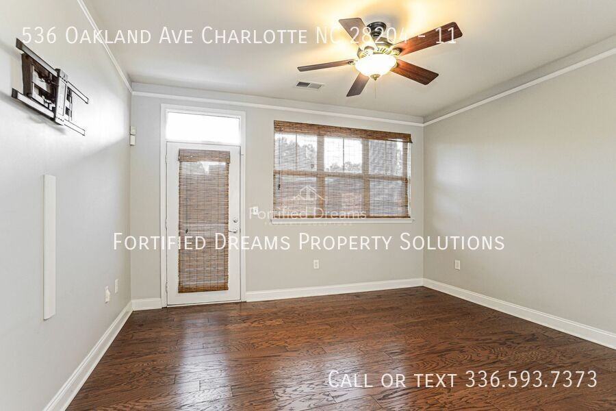536 Oakland Ave #11 - Photo 5 of 18