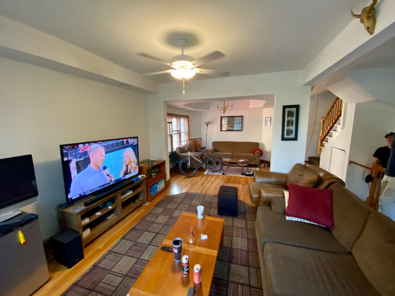 3040 N Racine Ave - Photo 4 of 32