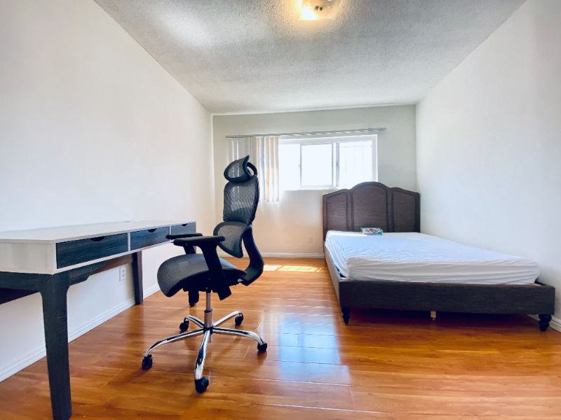 11510 Ohio Ave #3
