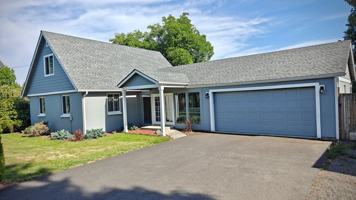 featured image of 21605 Ne 83rd St