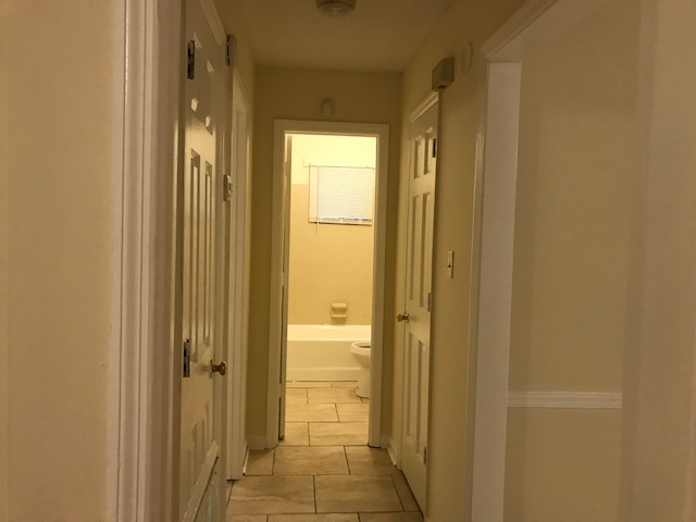 226 N Mock Rd #1 - Photo 4 of 7
