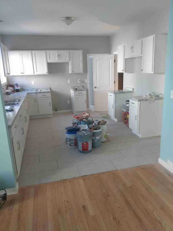 47 Grant St #2ndFL - Photo 3 of 9