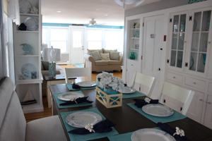 featured image of 268 N End Blvd