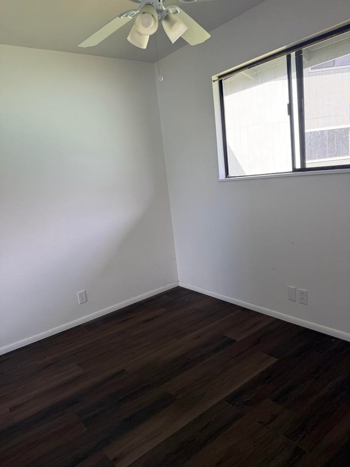 1054 Makawao Ave #E - Photo 5 of 13