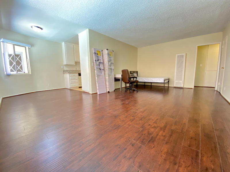 1440 S Centinela Ave #3B1 - Photo 5 of 20