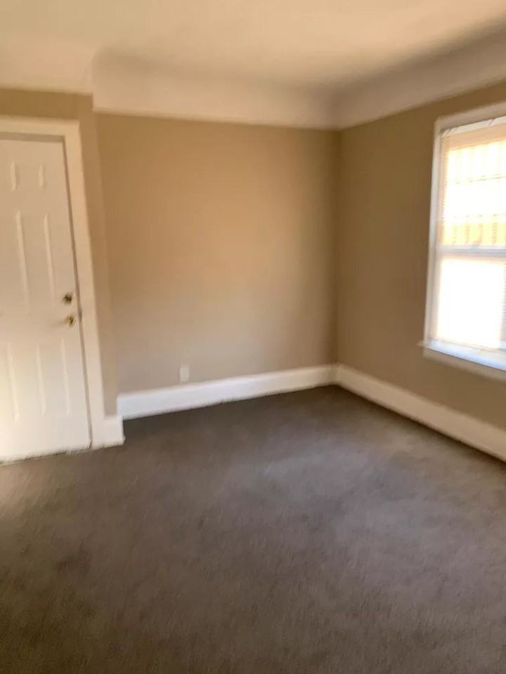 15722 Wisconsin St #2 - Photo 3 of 6