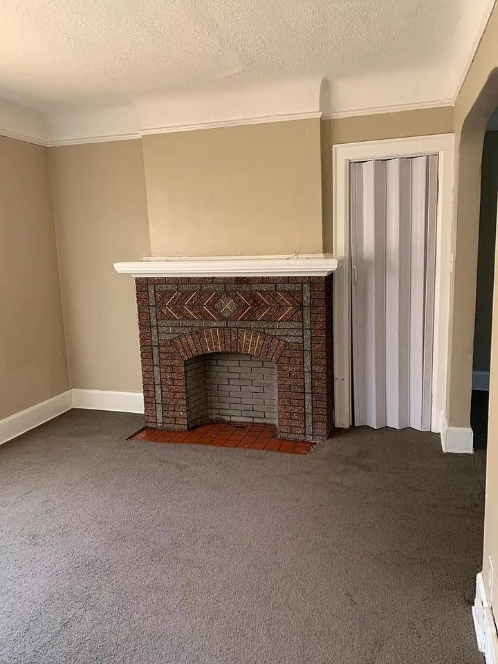 15722 Wisconsin St #2 - Photo 6 of 6