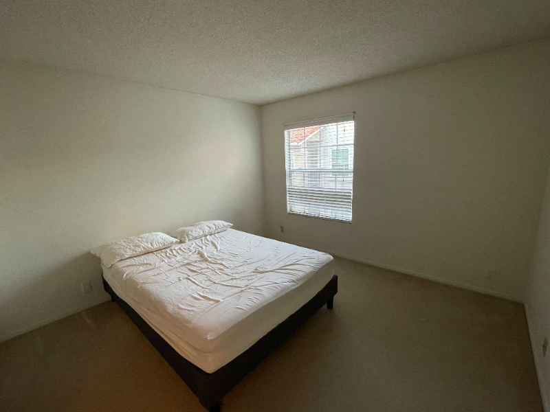 10740 Aderman Ave - Photo 5 of 7