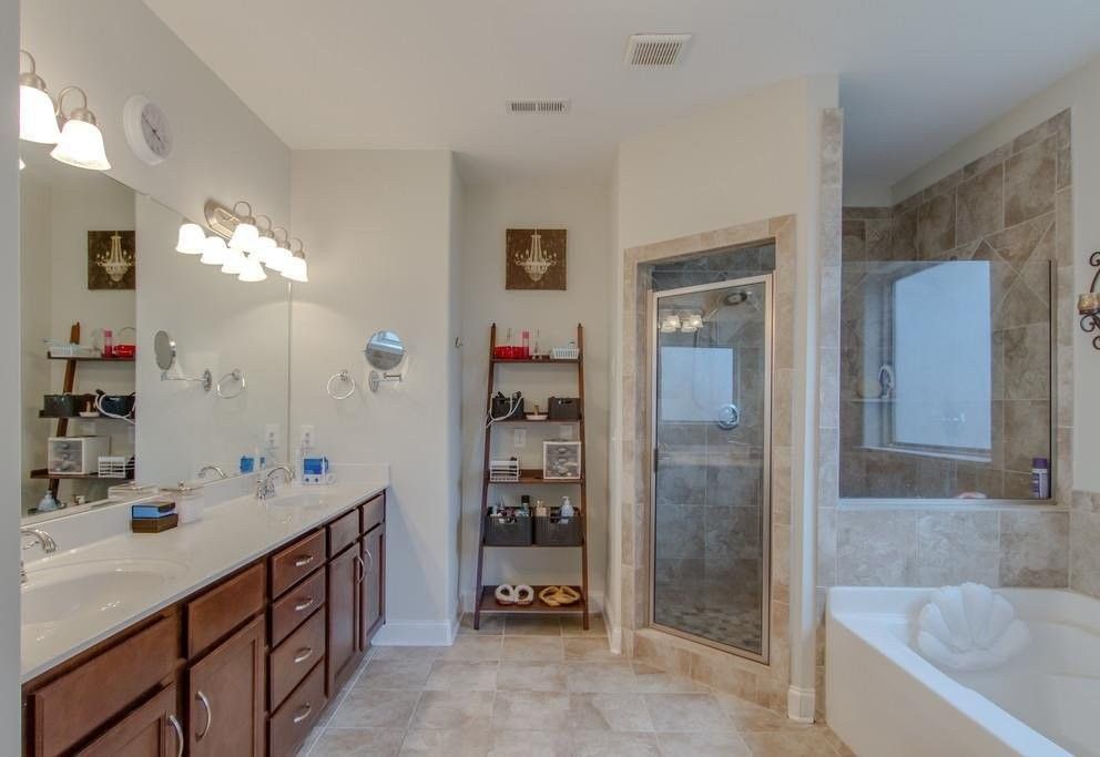 422 Tamarac Dr - Photo 6 of 11
