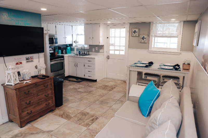 268 N End Blvd - Photo 5 of 14