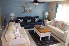 275 N End Blvd - Photo 1 of 1