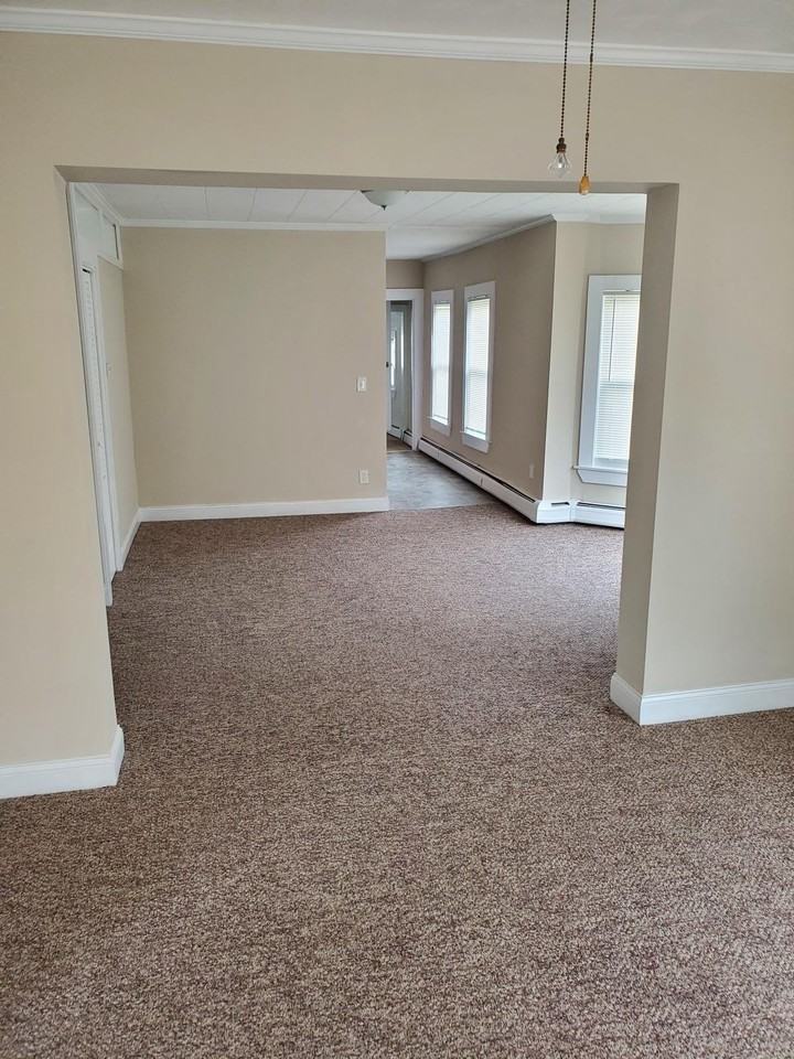 12R Prospect St #2 - Photo 3 of 16