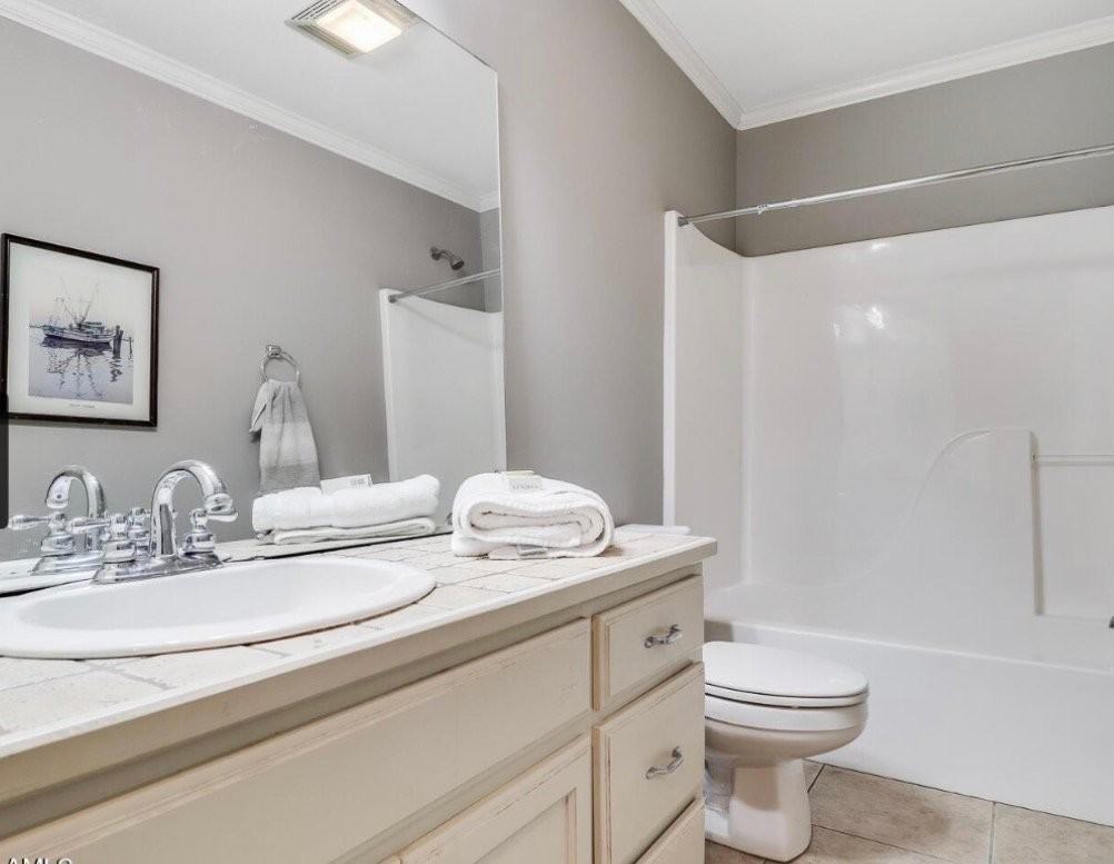 128 Coconut Grove Cir - Photo 4 of 5