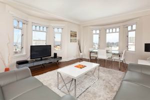 featured image of 1320 Lombard St