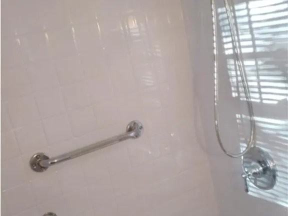 113 Boothby Ave - Photo 3 of 5