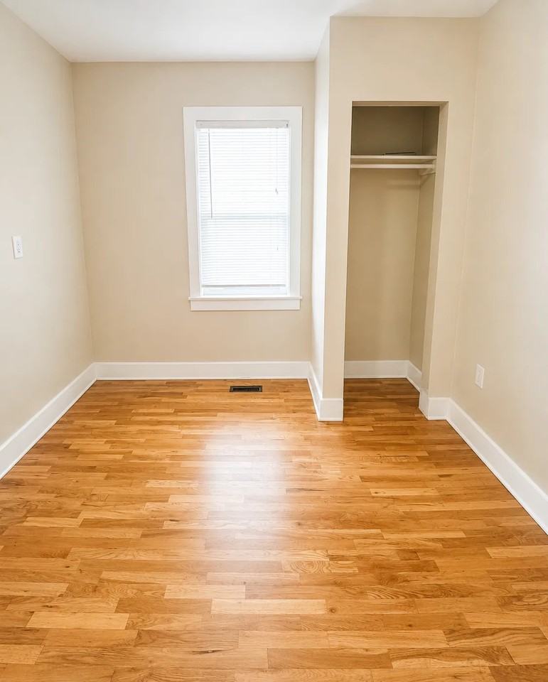 2415 W Vermijo Ave - Photo 6 of 8