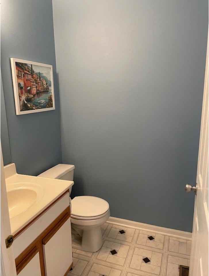 376 Maidstone Ct - Photo 7 of 18