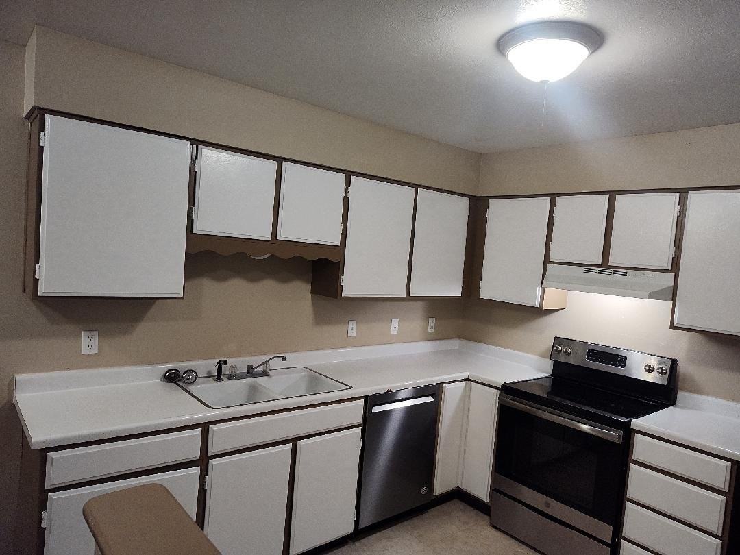 744 Baker St #6 - Photo 3 of 11