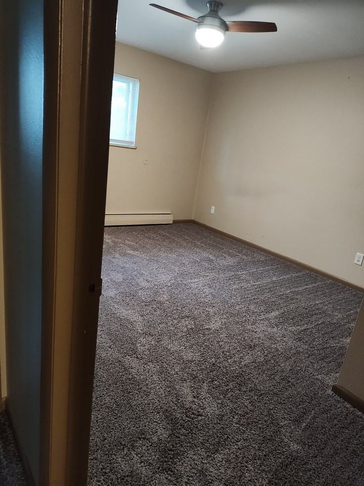 744 Baker St #6 - Photo 6 of 11
