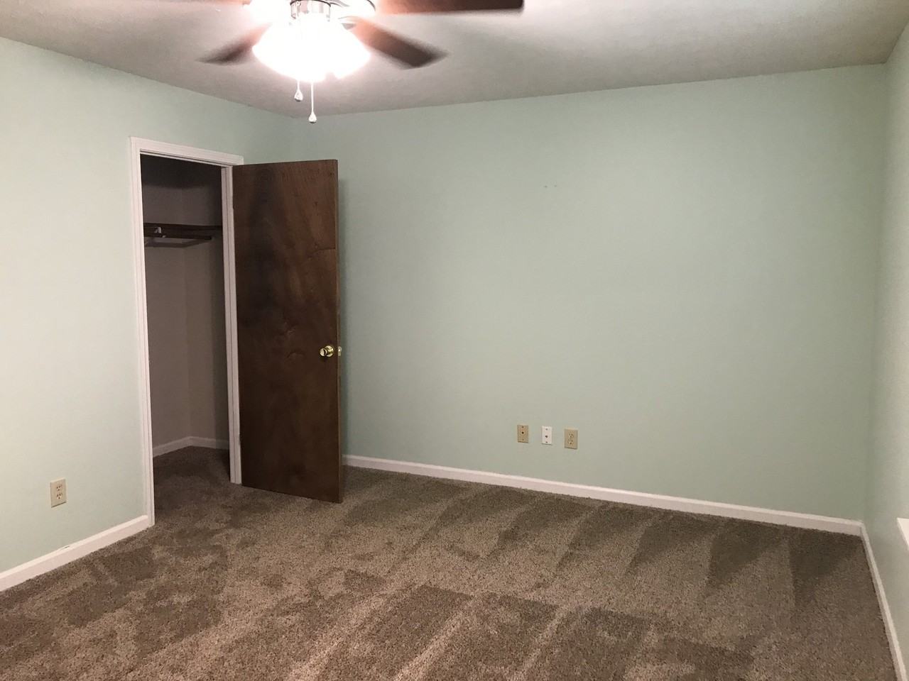 0000 Mountain Brook Ct - Photo 3 of 5
