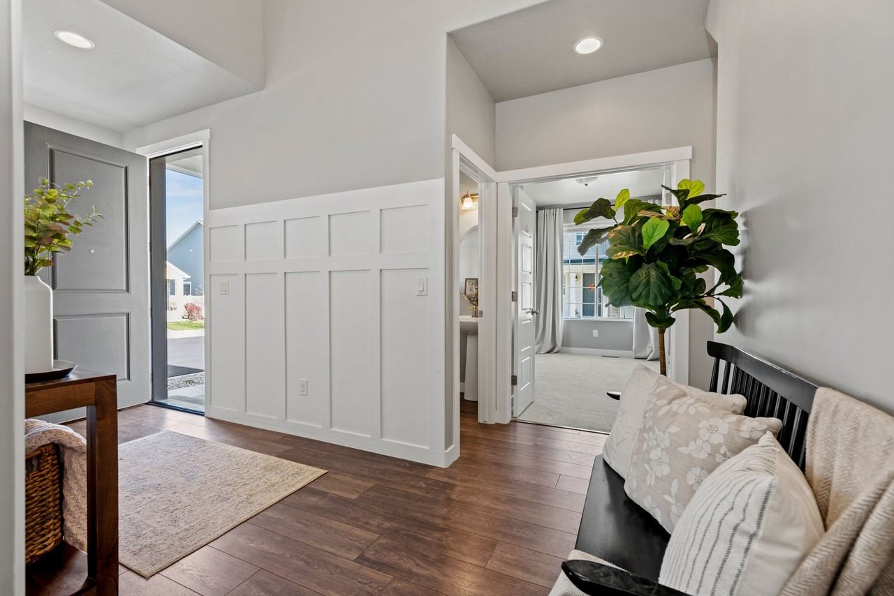 2737 Nw - Photo 3 of 20