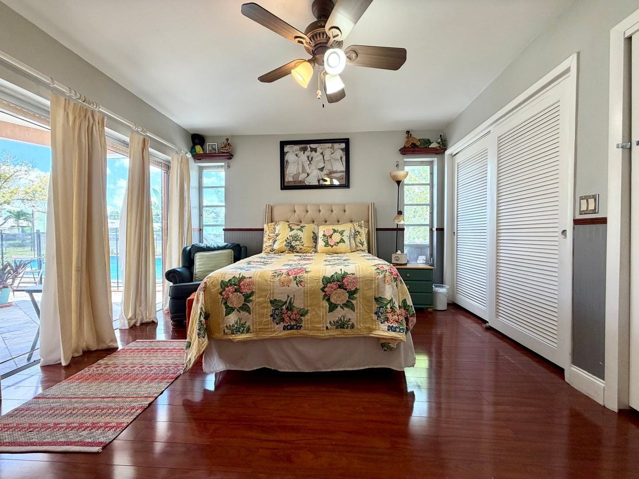 5105 White Oak Ln - Photo 3 of 20