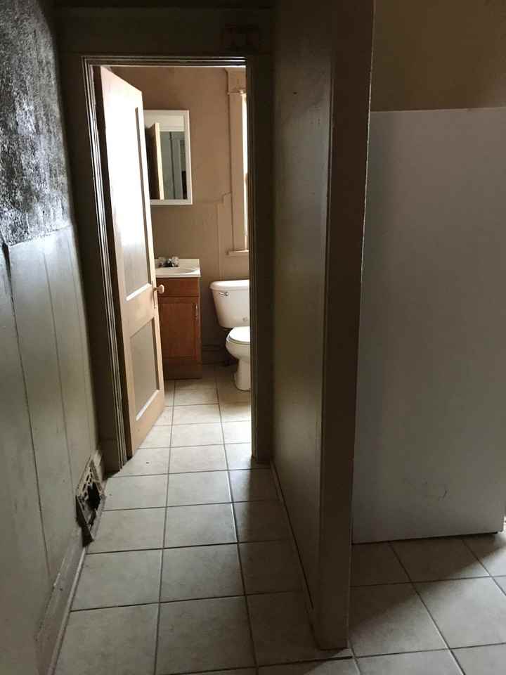 3604 E 58th St - Photo 4 of 11