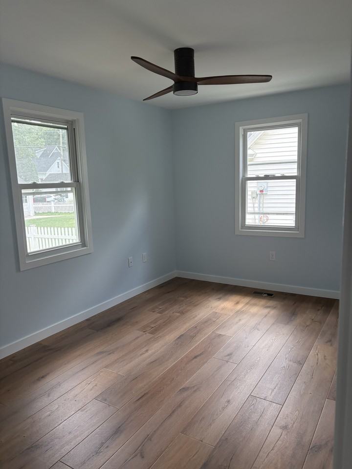 Maple Ave #NA - Photo 6 of 13