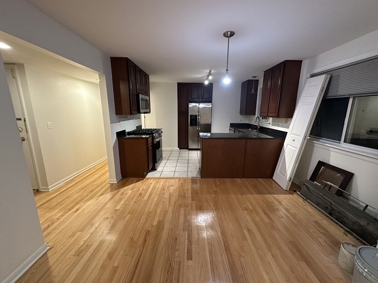 5543 N Campbell Ave #3C - Photo 2 of 11