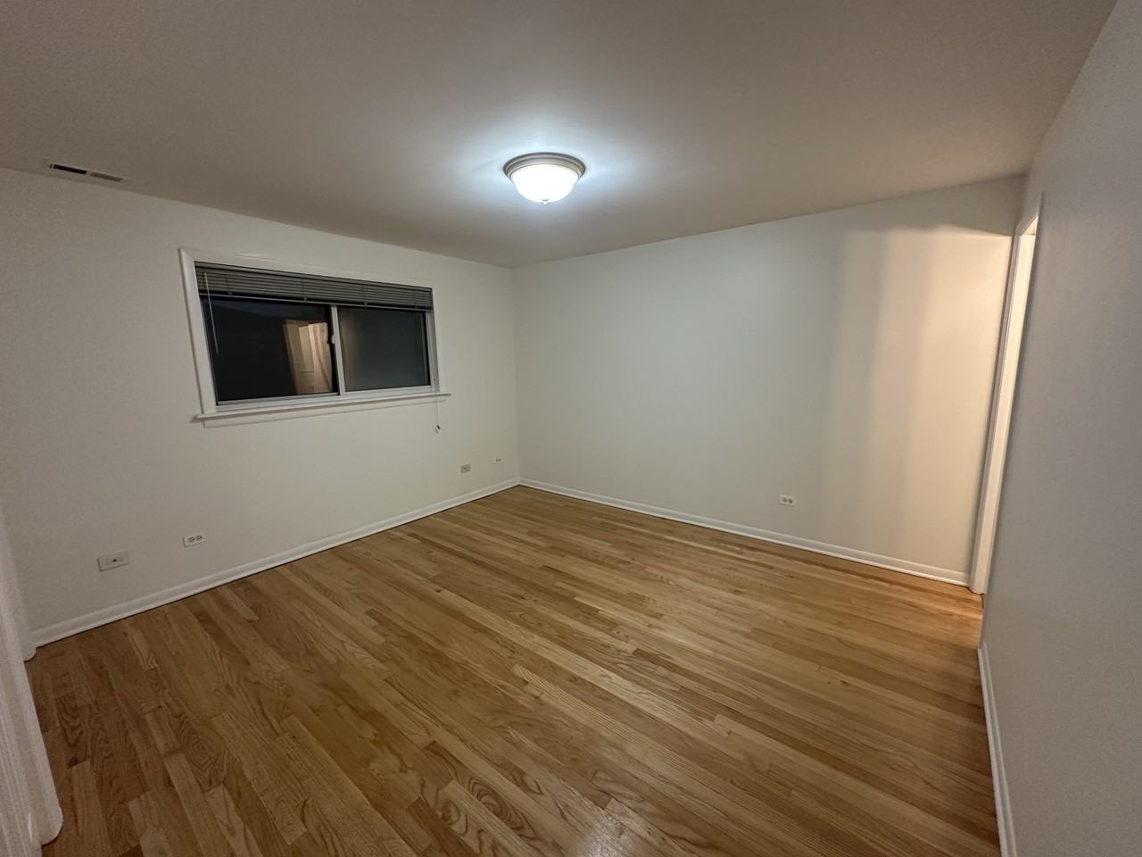 5543 N Campbell Ave #3C - Photo 6 of 11